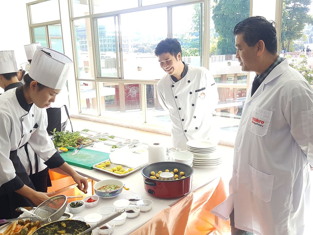 MFU News : 20171130_105301.jpg