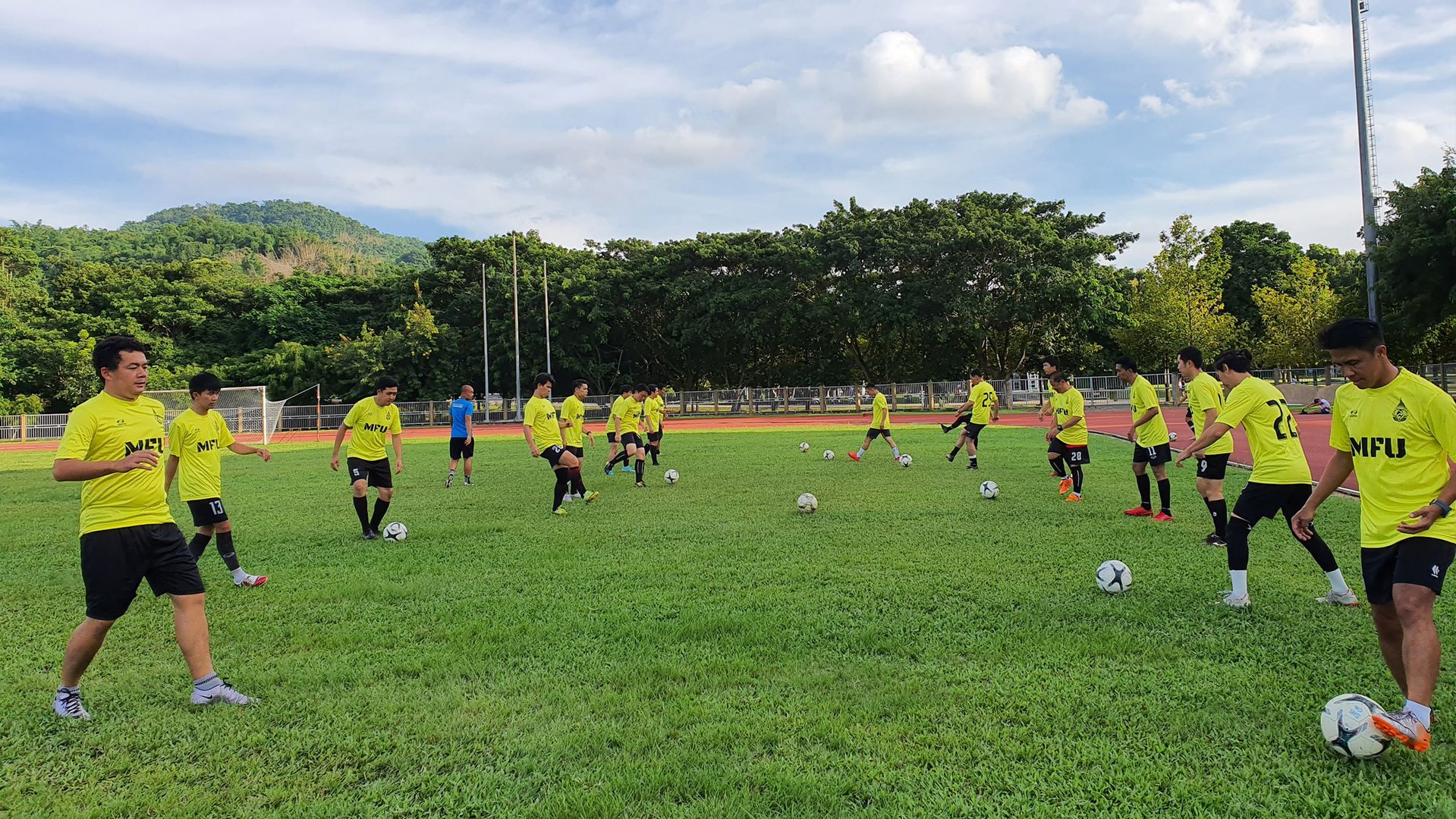 MFU News : MFU_football__2_.jpg