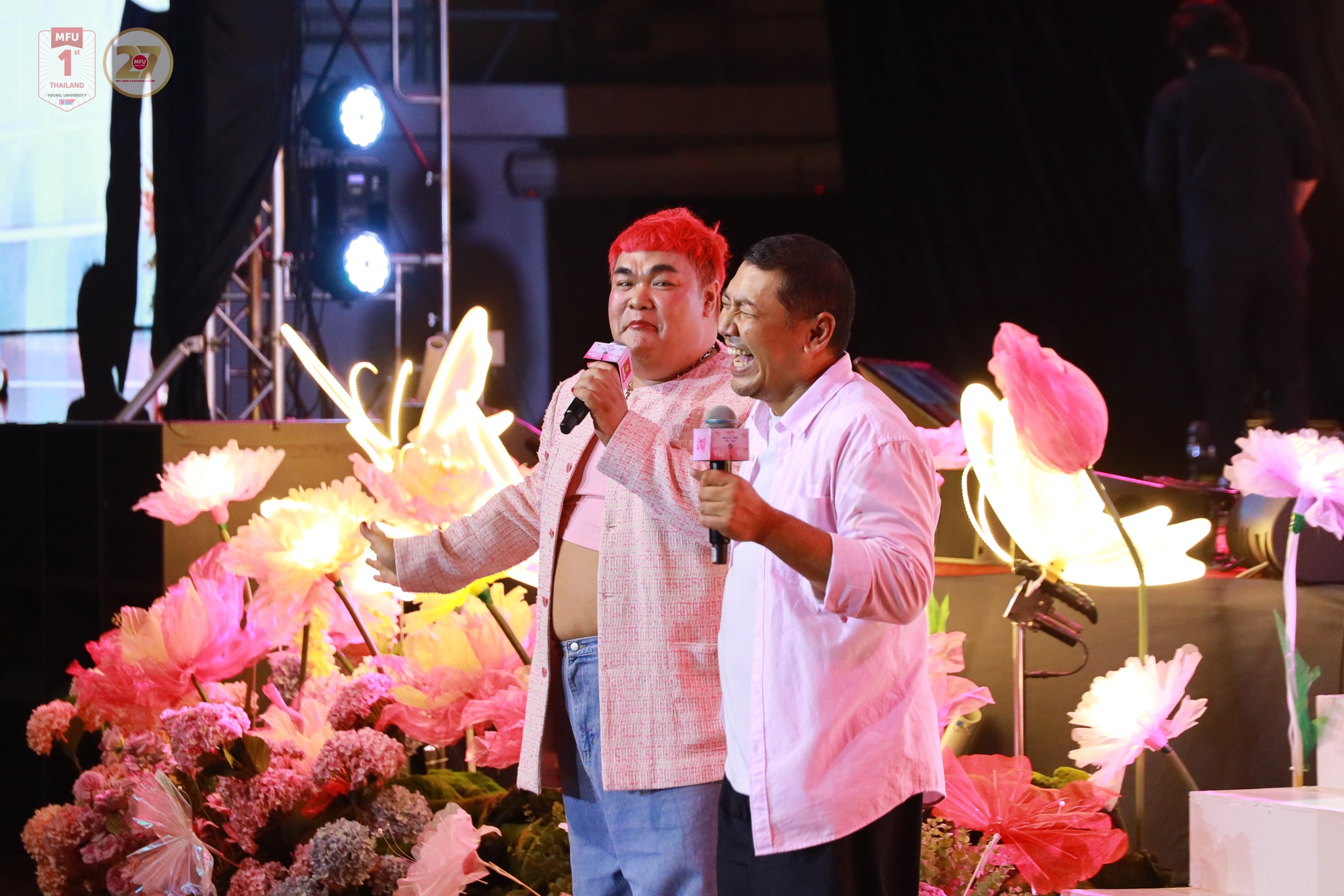 MFU News : Pompam_and_Pingpong_talk_in_How_to_live_2025__11_.jpg