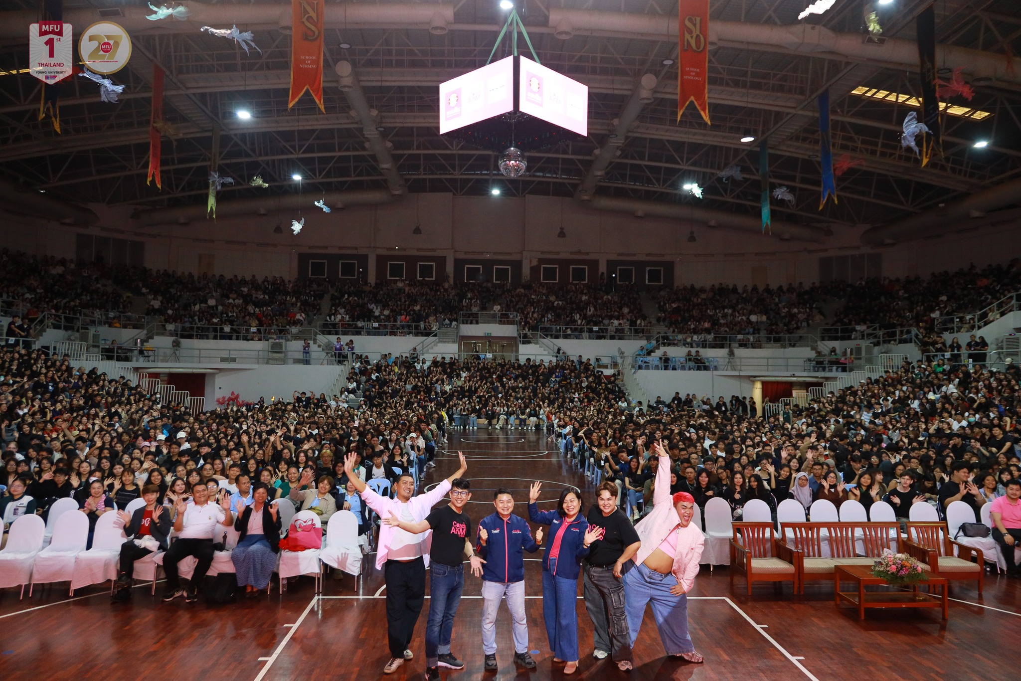 MFU News : Pompam_and_Pingpong_talk_in_How_to_live_2025__2_.jpg