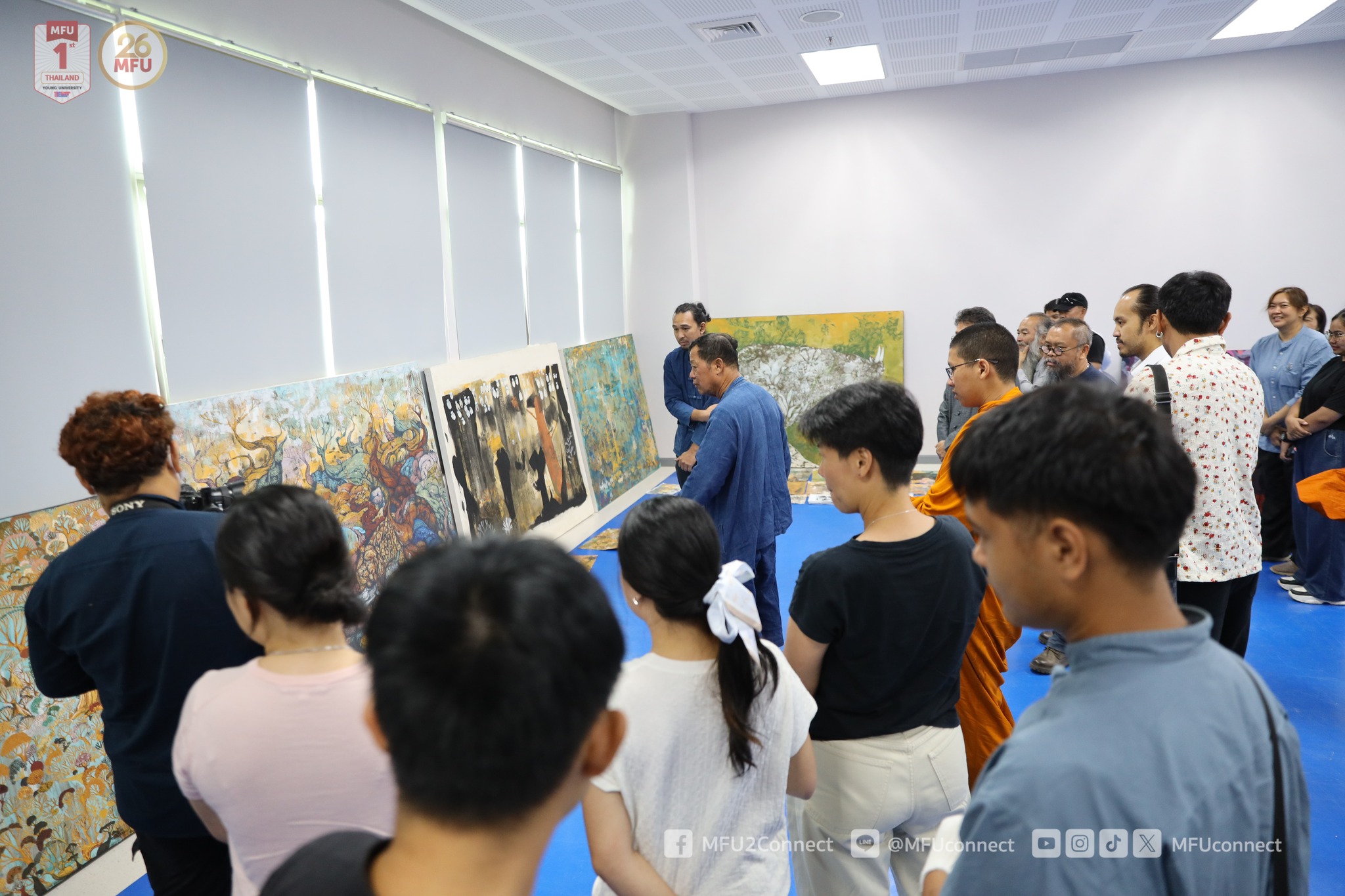 อ.เฉลิมชัย-อ.ธงชัย-อ.พรชัย เสวนาสร้างแรงบันดาลใจ และตรวจประเมินผลงานสร้างสรรค์ของผู้เรียนหลักสูตรระยะสั้น สาขาวิชาพุทธศิลปกรรม มฟล. รุ่น 4